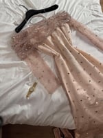 فستان سهرة سكري مطرز من كيوتشي | 2025