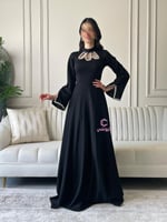 فستان اسود ساتر بتطريزات كريستالية | Cutecci