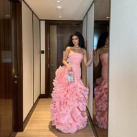 فستان سواريه وردي ملكي بالورود