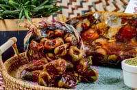 تمر شيشي يدوي 1كيلو كرتون 4 حبة