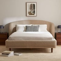 سرير نوم رائع - لون بيج - تصميم عصري و راقي