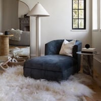 شيزلونج مودرن مثالي للاسترخاء اليومي-لون كحلي