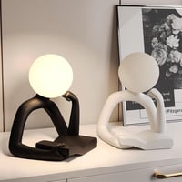 مصباح ليلي حديث منحوت من الراتنج مع تمثال اضاءة با...