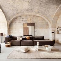 كنبة ثلاثة مقاعد - لون بني