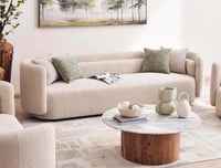 كنب 3 مقاعد - بيج بتصميم حديث وعصري