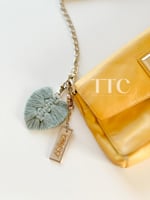 ميدالية الريشة ( تعليقة)