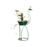 نافورة معدنية