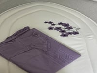 طقم تفصيل ورد بنفسجي