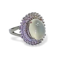 خاتم حجر القمر طبيعي