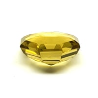 حجر كوارتز طبيعي 12.5 قيراط