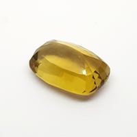 حجر سترين طبيعي 7 قيراط