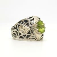 خاتم زبرجد طبيعي