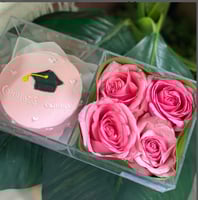 علبة كيك كوري اكريلك شفاف