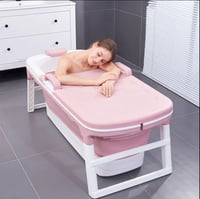 بانيو سباحة الحجم الكبير