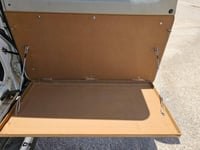 طاولة فن باب ربع تويوتا