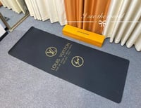 مات لويس فيتون