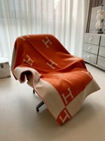 بطانيه هيرمز سكارف