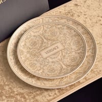 طقم صحون فرزاتشي