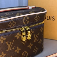 شنطة لويس فيتون LV وسط