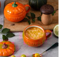 كوب اليقطين مع غطاء جميل ( كوب الخريف )