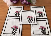 منديل مائده بنقشة ماكنزي عدد 5 قطع ملونه