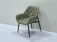 كرسي بمسند ذراعين قماش