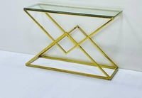 طاولة الكونسول