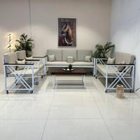 طقم جلسات خارجية حديد بعجلات