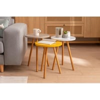 طاولة جانبية