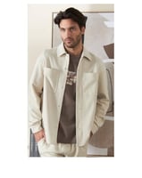 جاكيت لون بيج