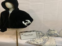 جاكيت شانيل