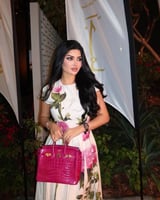 فستان ملكه كابلي