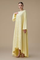 جلابية طويلة ماكسي صفراء بتصميم واسع أنيق