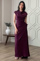 فستان كريب طويل بكسرات لون بنفسجي