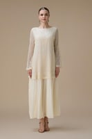 فستان طويل سكري بطبقتين مع حزام أنيق