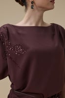 فستان طويل بلون بني أنيق