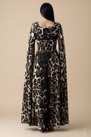 فستان ماكسي بطبعة جلد الفهد لون كاكي