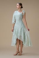 فستان ميدي أخضر فاتح بنقشة ناعمة