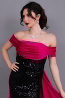 فستان سهره ترتر مكشوف الاكتاف لون فوشي