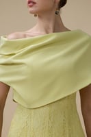 فستان طويل بلون اخضر ليموني دانتيل