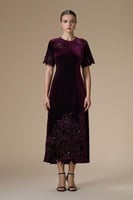 فستان عنابي ميدي مخمل