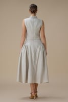 طقم تنورة بيج بتطريز كريستالي