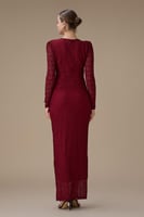 فستان طويل برغندي دانتيل