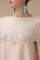 جلابية طويلة لون مشمشي واسعة أكمام كاب