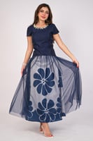 فستان ماكسي بياقة مزينة بلؤلؤ لون كحلي