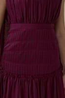فستان طويل برغندي بكاب ناعم