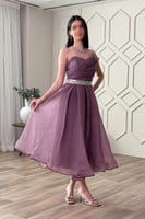 فستان كلوش بحزام لامع لون موف