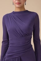 فستان طويل موف لامع بكسرات جانبية