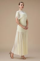 فستان اصفر طويل بتصميم درابيه