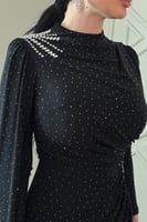 فستان اسود سهرة ماكسي بوشاح مزين بالكريستال